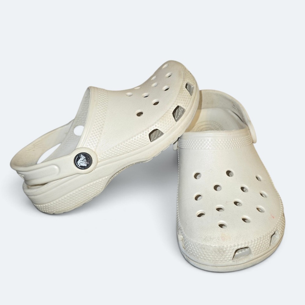 Crocs Kids Classic Clog White Shimmer Pearlescent Shoes J1